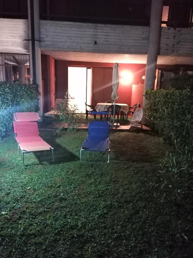 Casa Gisela Appartement Desenzano del Garda Buitenkant foto