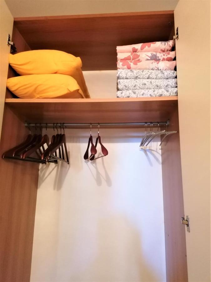 Casa Gisela Appartement Desenzano del Garda Buitenkant foto