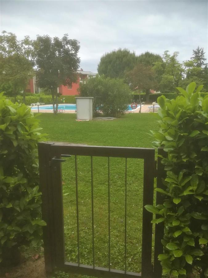 Casa Gisela Appartement Desenzano del Garda Buitenkant foto