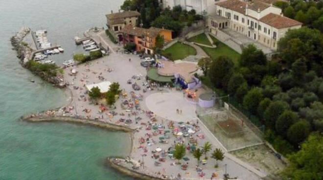Casa Gisela Appartement Desenzano del Garda Buitenkant foto